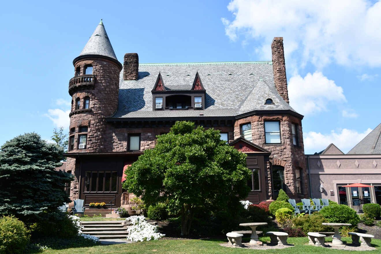 Where to Stay in The Finger Lakes, New York → 6 Best Areas